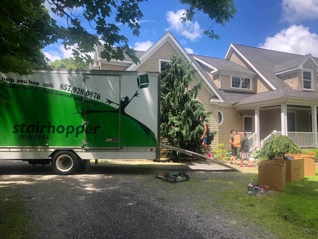 MOVERS IN ANDOVER | STAIRHOPPER MOVERS