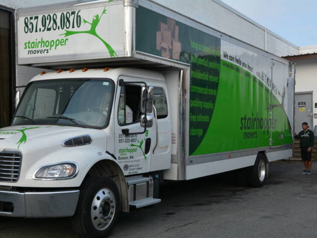MOVERS IN SHARON | STAIRHOPPER MOVERS