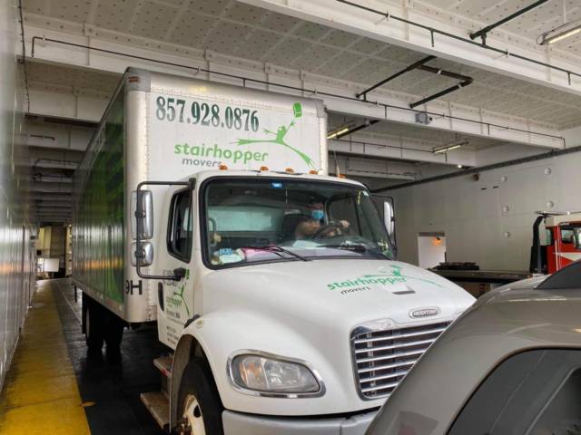 MOVERS IN WELLESLEY | STAIRHOPPER MOVERS