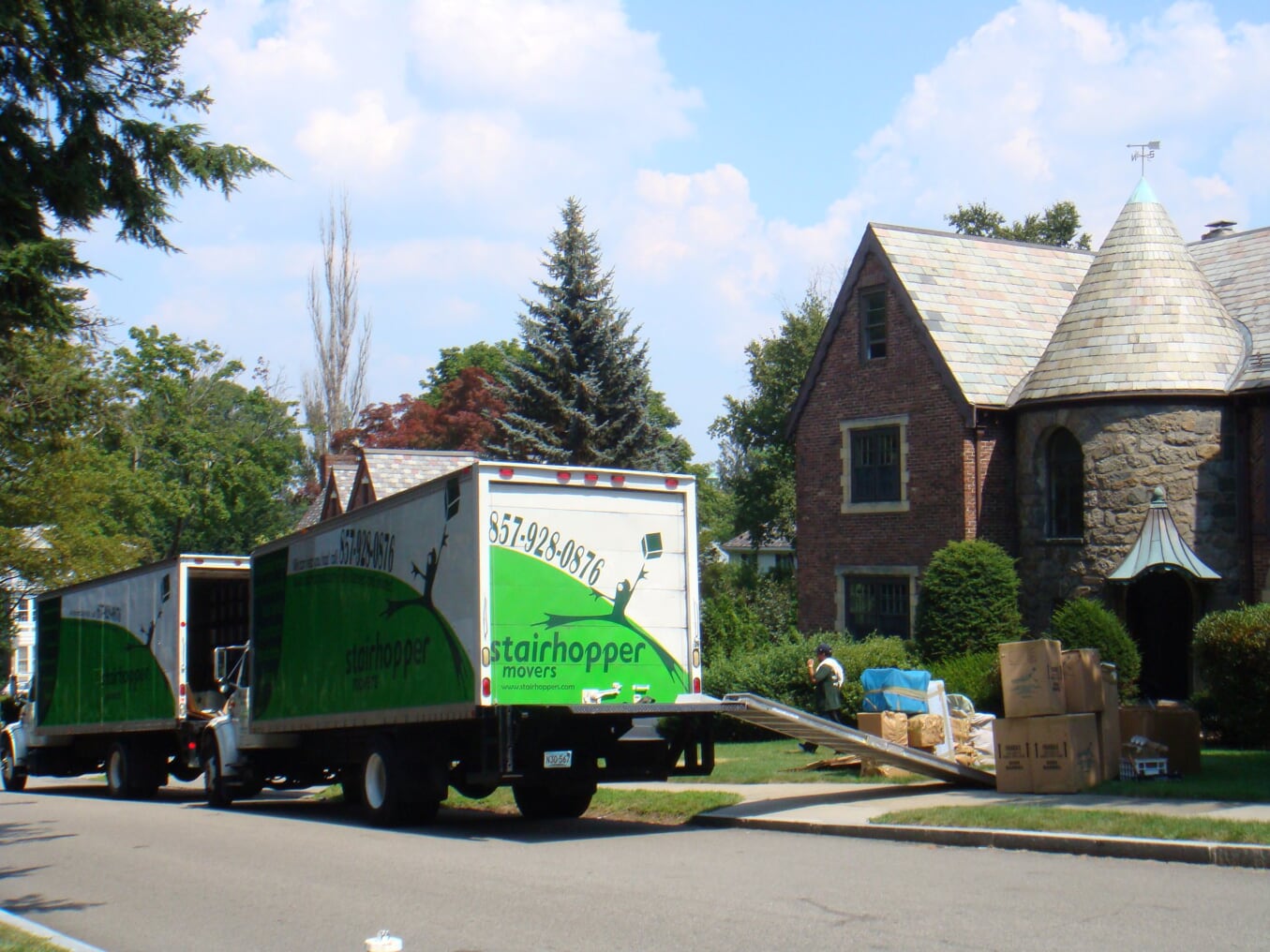 MOVING FROM BOSTON TO ANDOVER | STAIRHOPPER MOVERS