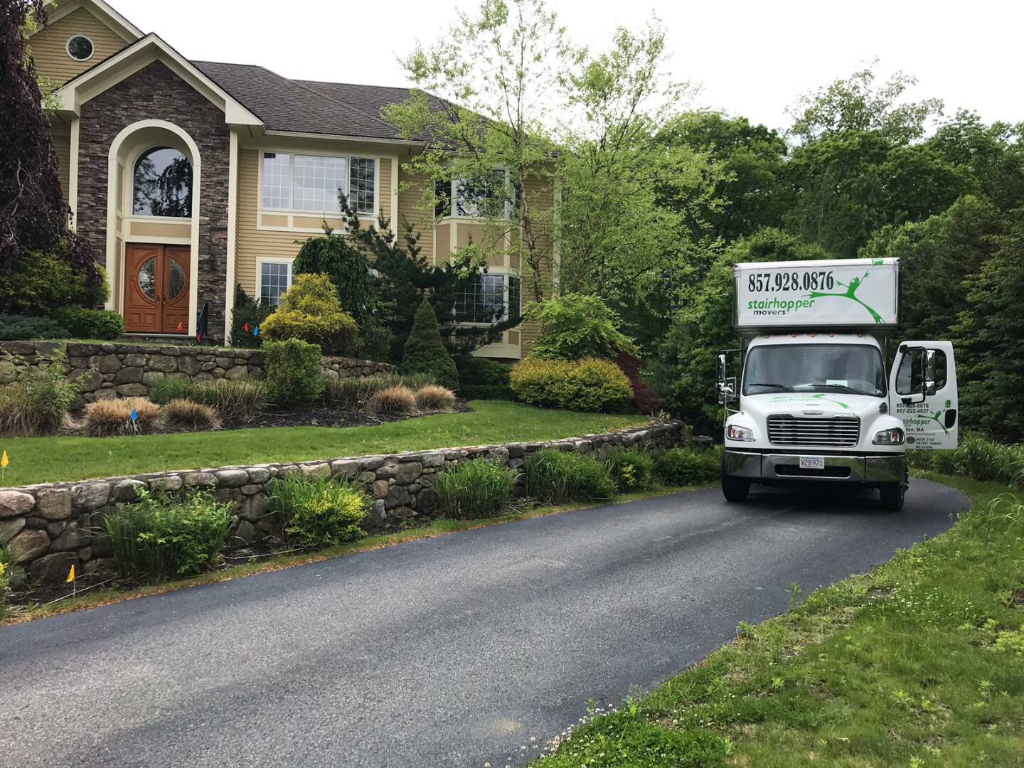 How Much Does It Cost to Hire Wilmington Movers?